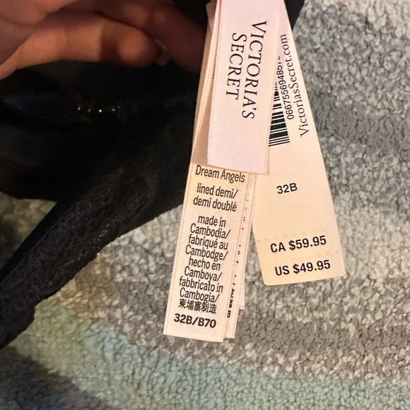 VICTORIA SECRET LIGHTLY LINED PUSH UP BRA - Picture 5 of 5